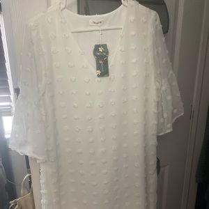 White mid sleeve dress